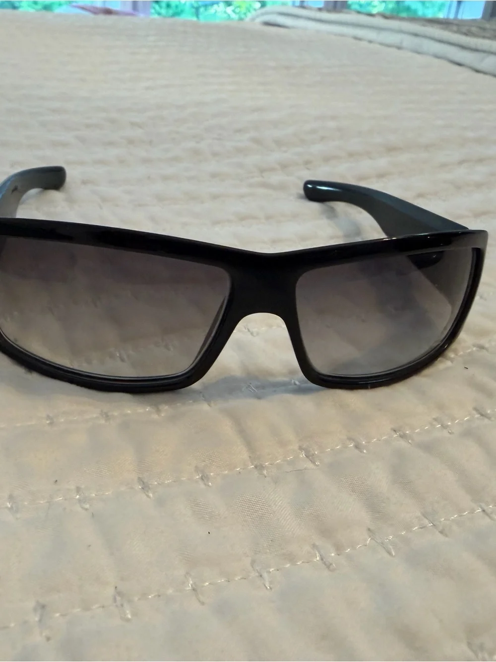 Dior Black Crystal-Embellished Sunglasses - Picture 3 of 3